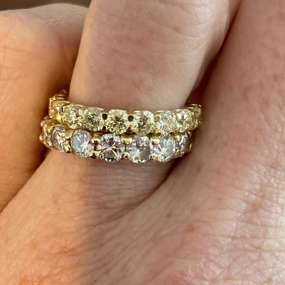 3 Carat Yellow diamond eternity band - Picture 3 of 11